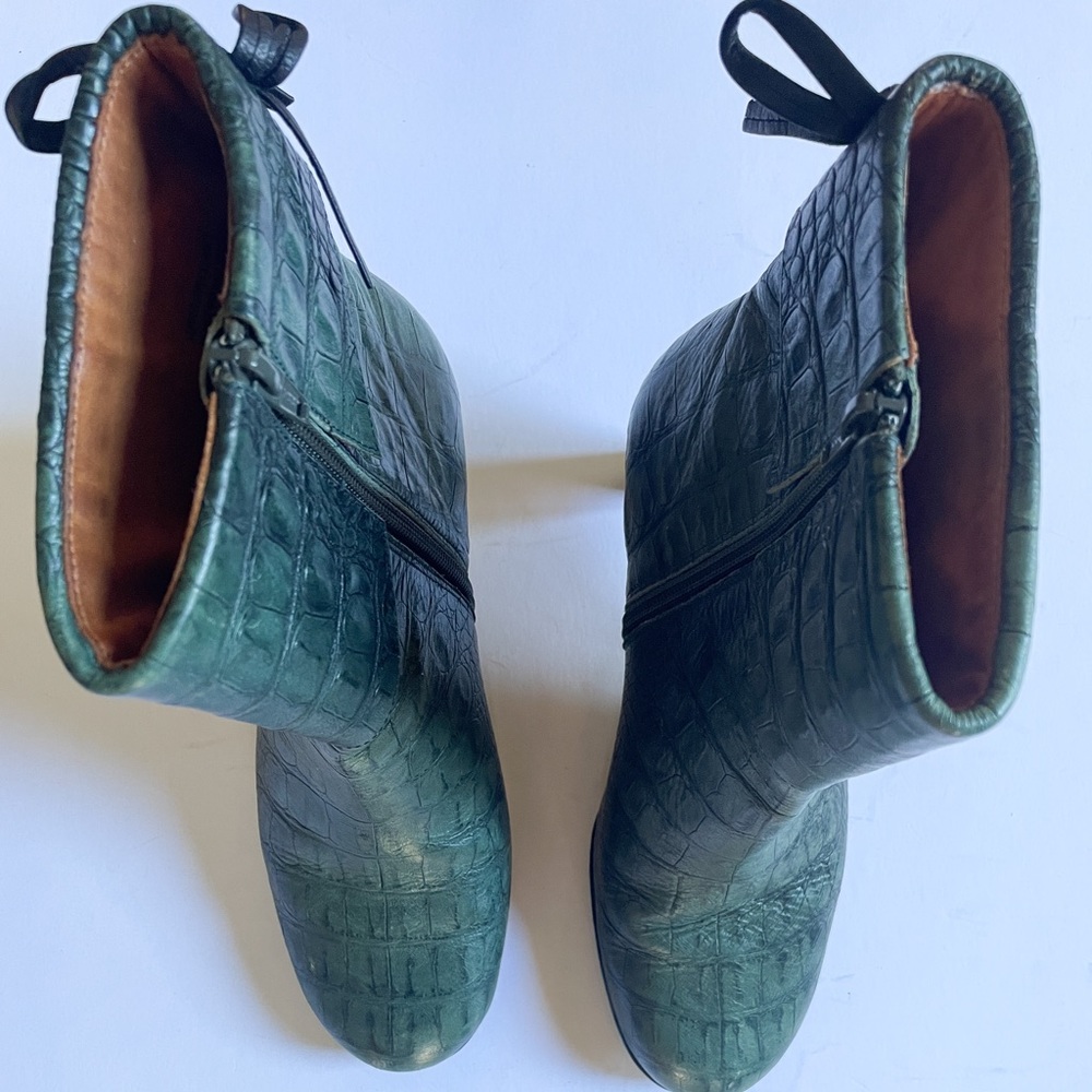 Bolo Crocodile Print Leather Heeled Boots Green Size 6.5 - Picture 9 of 11